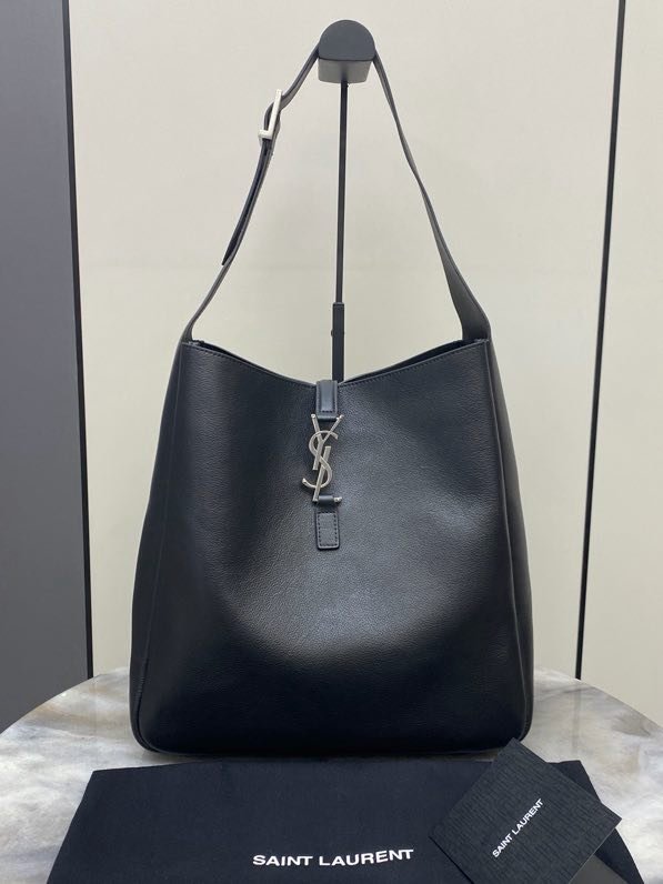 A bag LE5A7 leather 30 cm