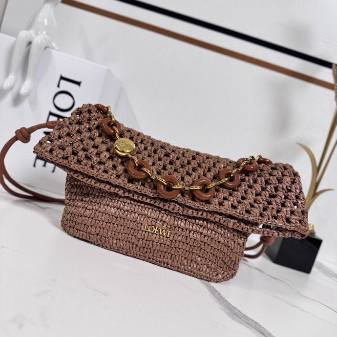 Сумка Loewe Ola Medium 26 см из рафии
