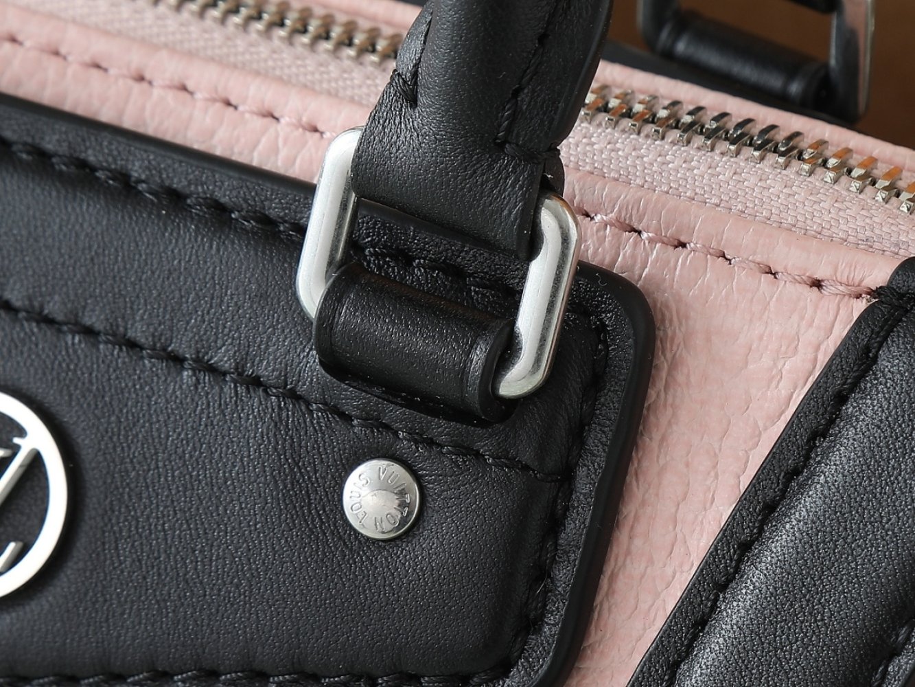 Сумка Louis Vuitton Biker Nano 23 см фото 5