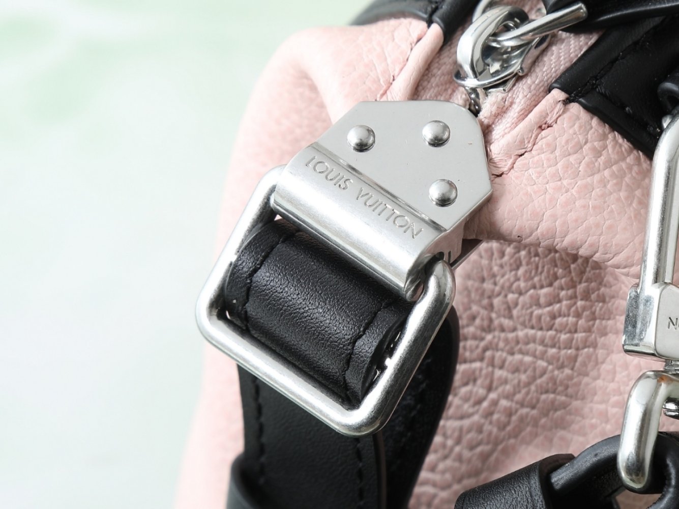 Сумка Louis Vuitton Biker Nano 23 см фото 7