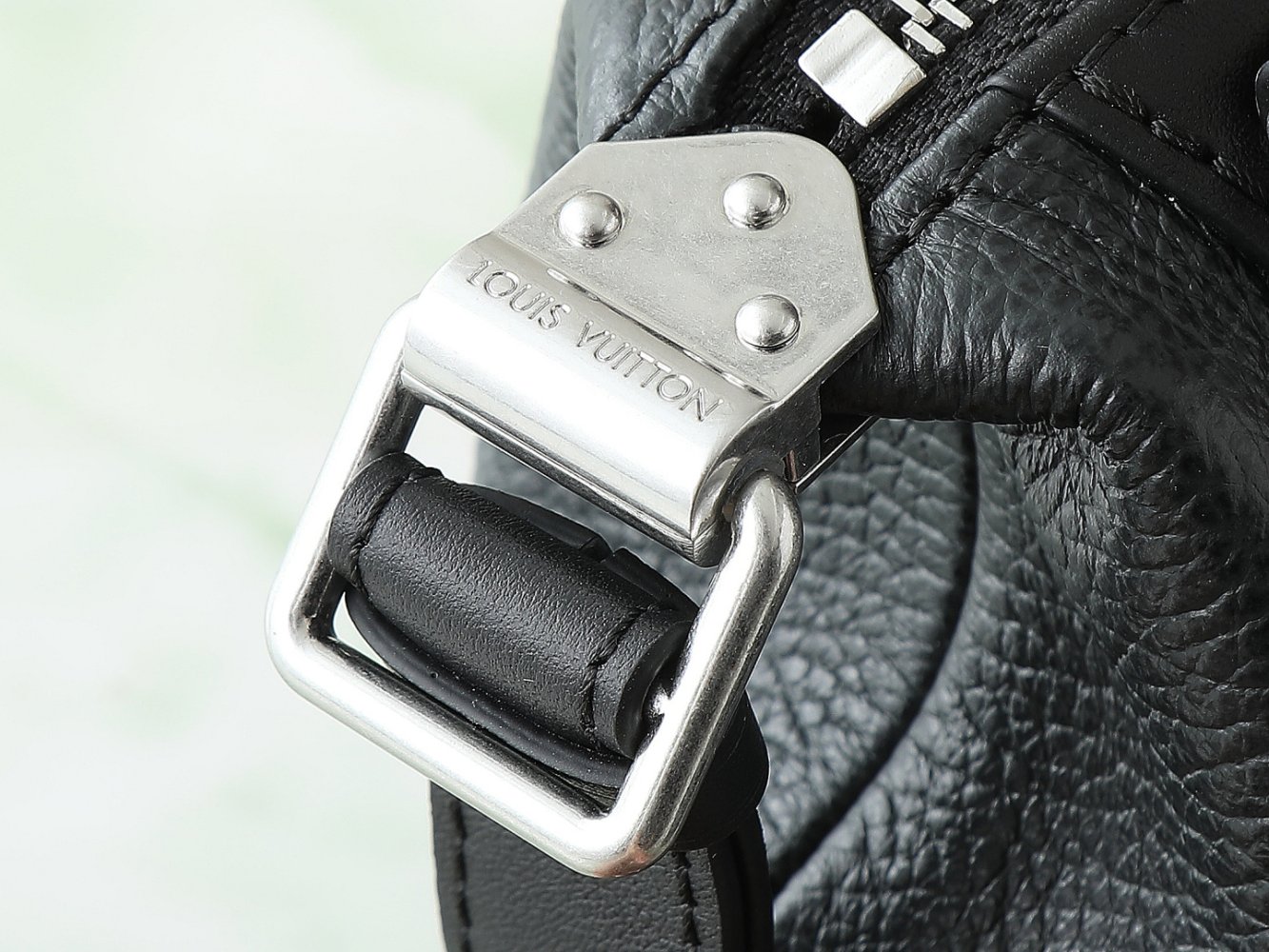 Сумка Louis Vuitton Biker Nano 23 см фото 7