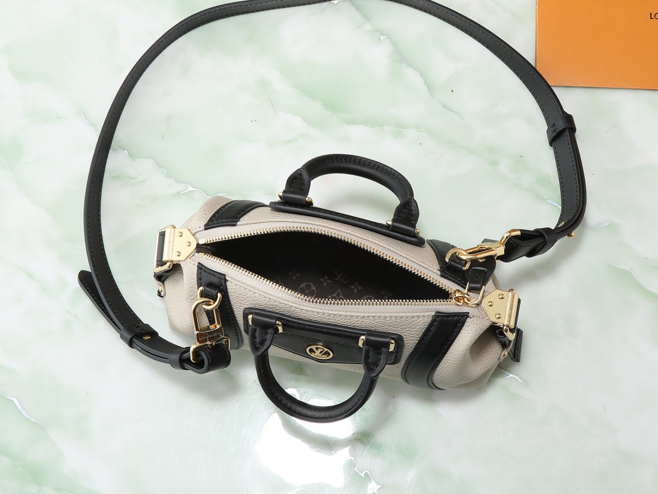 Сумка Louis Vuitton Biker Nano 23 см фото 8