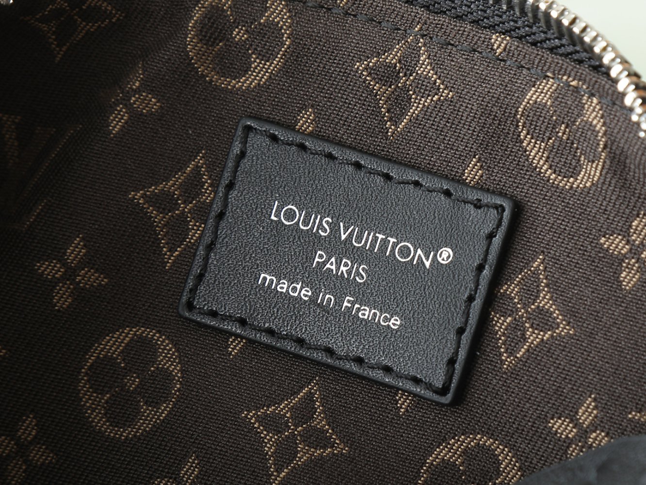 Сумка Louis Vuitton Biker Nano 23 см фото 9