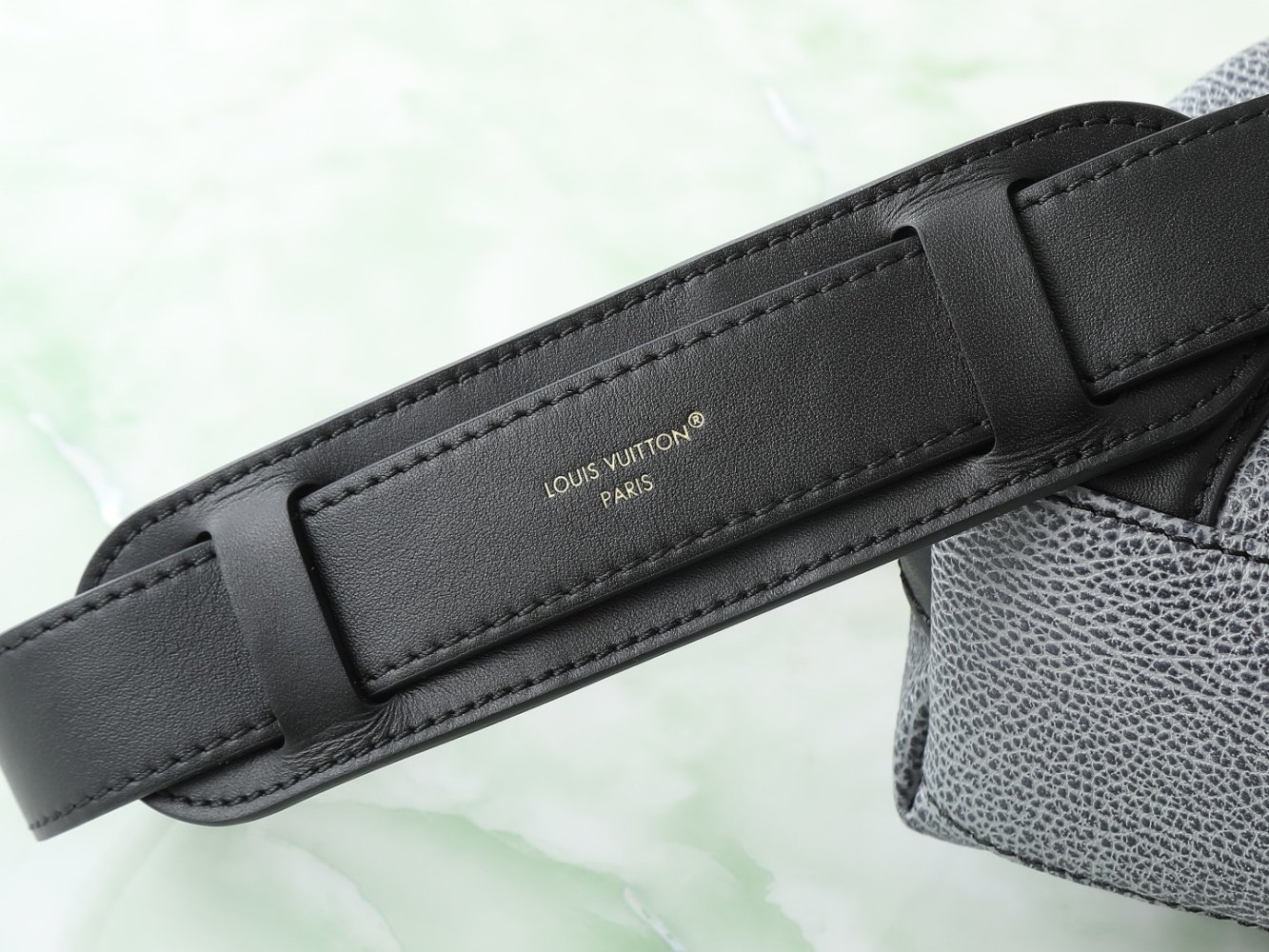 Сумка Louis Vuitton Biker Small 30 см фото 13