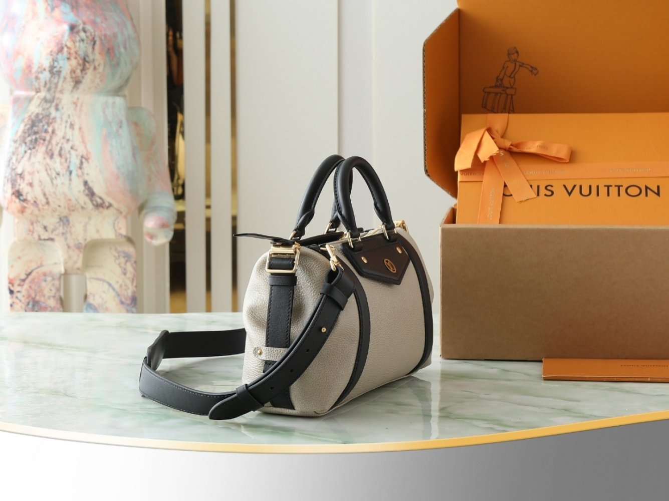 Сумка Louis Vuitton Biker Small 30 см фото 2