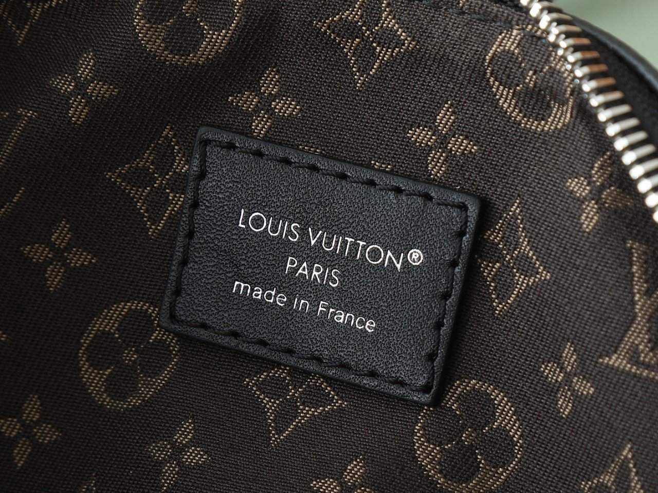 Сумка Louis Vuitton Biker Small 30 см фото 9