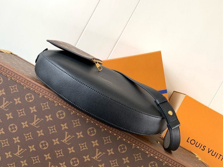 Сумка Low Key Cookie 32 см фото 8