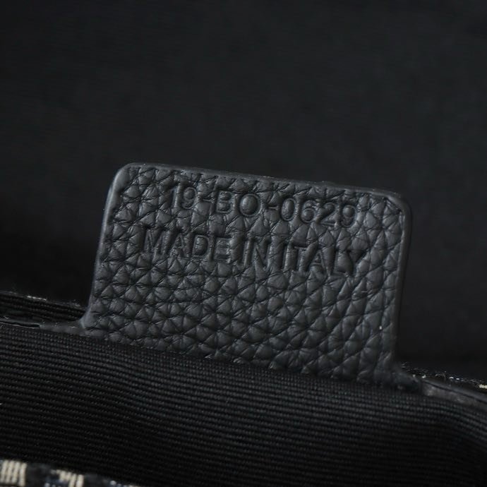 Сумка мессенджер 24 см фото 5