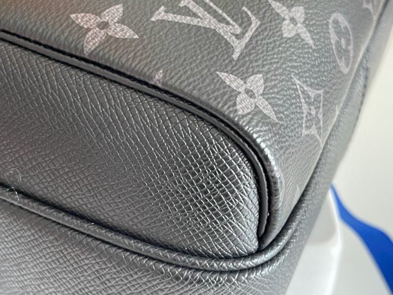 Сумка мессенджер 30 см фото 2