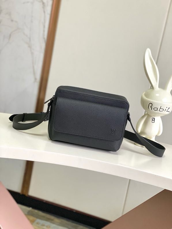 Сумка мессенджер BOARDING мужская 24 см