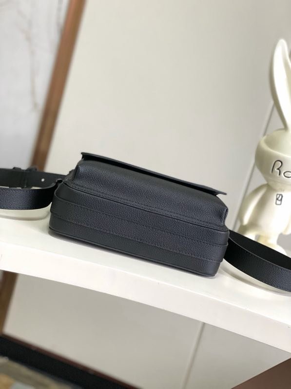 Сумка мессенджер BOARDING мужская 24 см фото 4