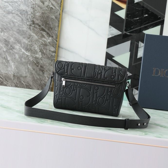 Сумка мессенджер Dior Daily Flap 28 см фото 2