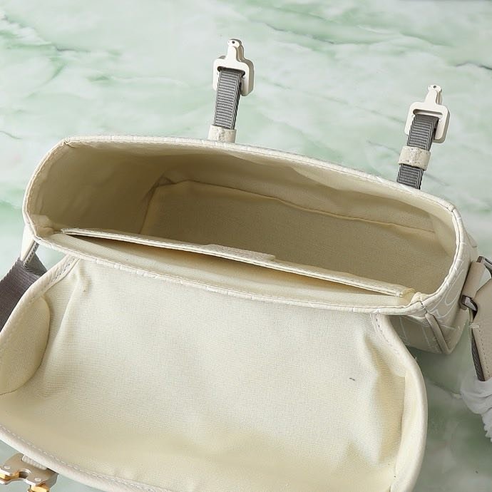 Сумка мессенджер Dior Hit The Road 24 см фото 2