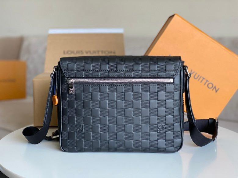 A bag messenger DISTRICT 26 cm фото 4