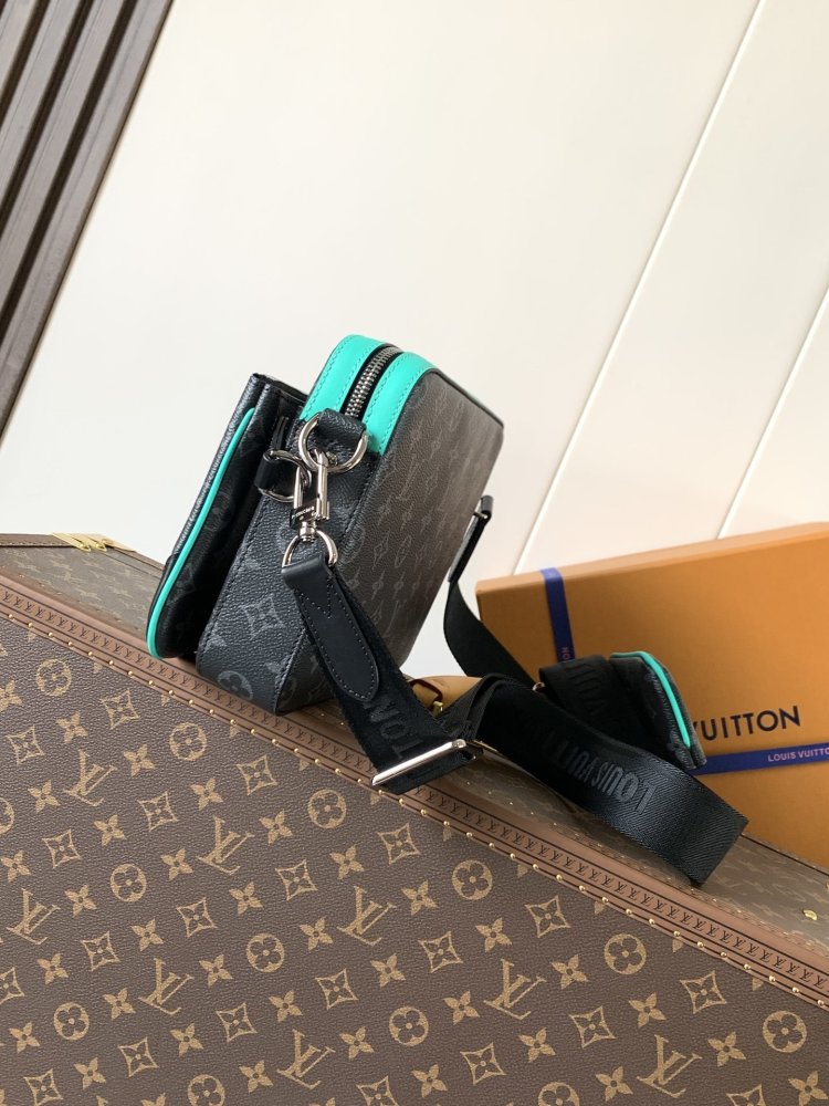 Сумка месенджер з канви Monogram Eclipse Reverse фото 2