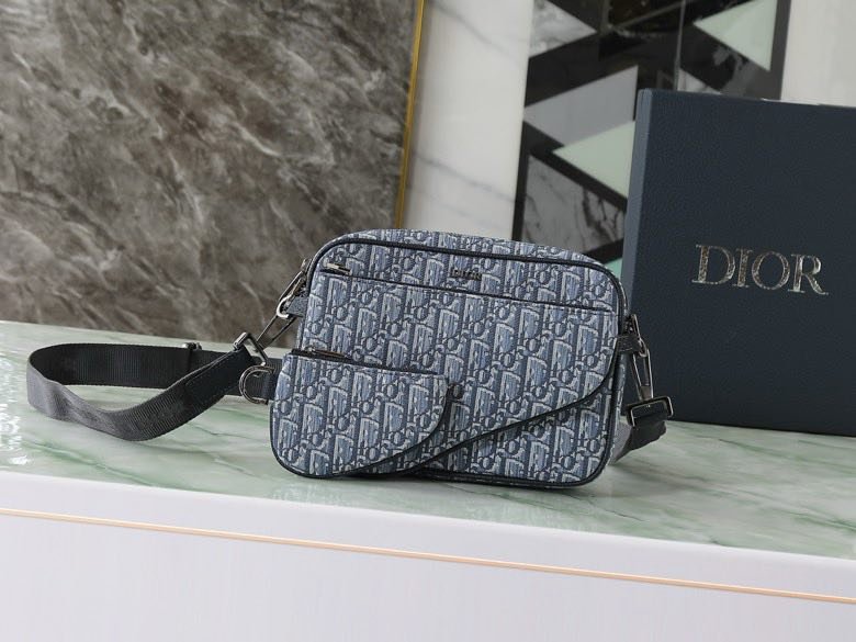 Сумка мессенджер кожаная 23 см (из трех частей)