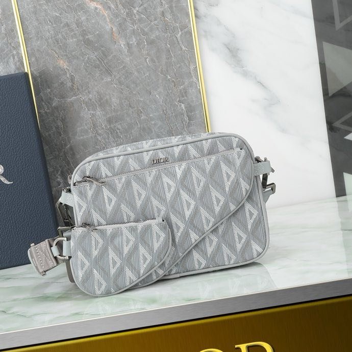 Сумка мессенджер кожаная 23 см (из трех частей)