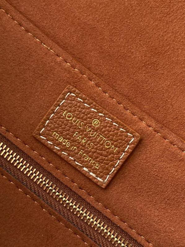 Сумка мессенджер Low Key кожаная 30 см фото 3