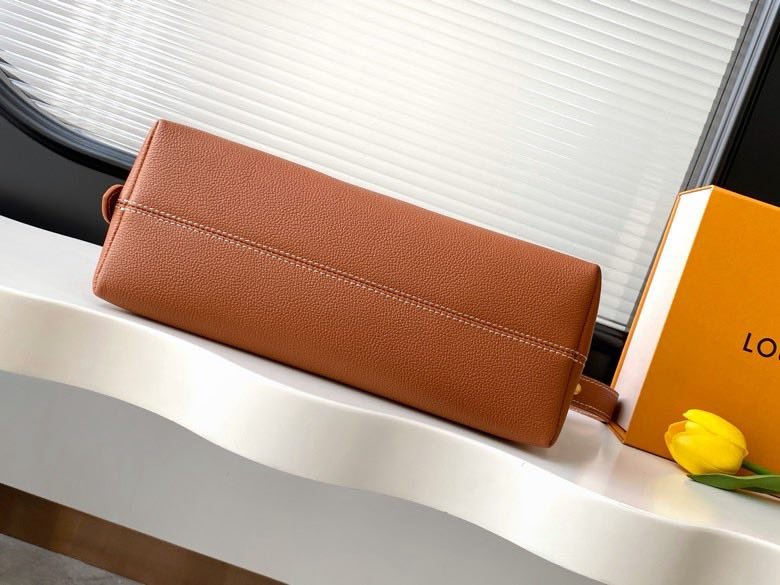 Сумка мессенджер Low Key кожаная 30 см фото 5