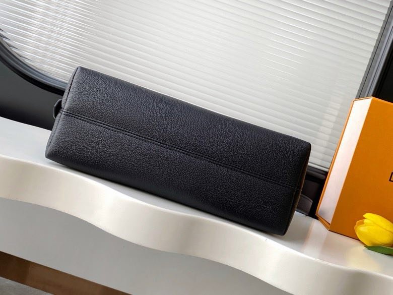 Сумка мессенджер Low Key кожаная 30 см фото 6