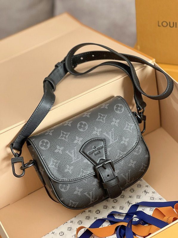 A bag messenger MONTSOURIS 20 cm