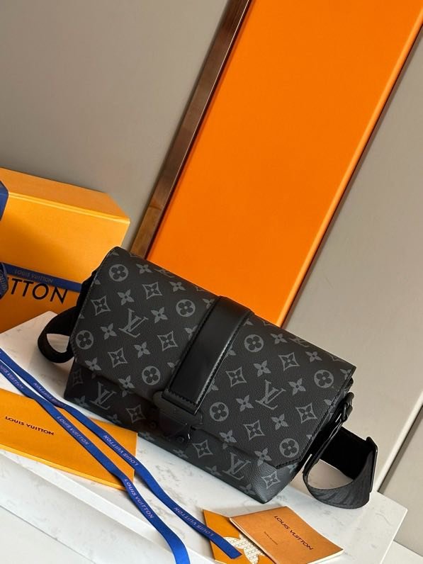 Сумка мессенджер S-Cape 28 см фото 3