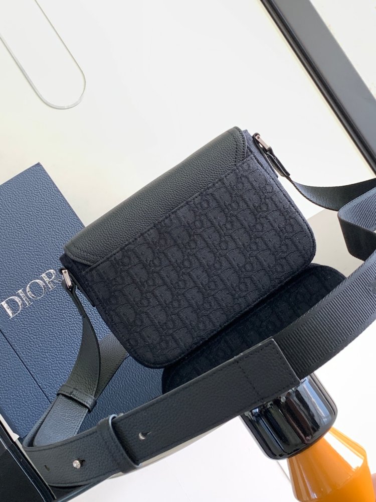 A bag messenger from print Oblique 23 cm фото 3