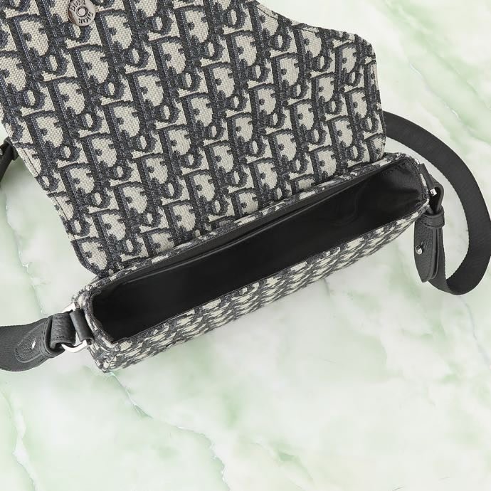 Сумка мессенджер Saddle 24 см фото 3