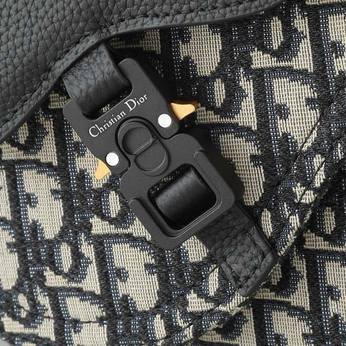 Сумка мессенджер Saddle 24 см фото 8