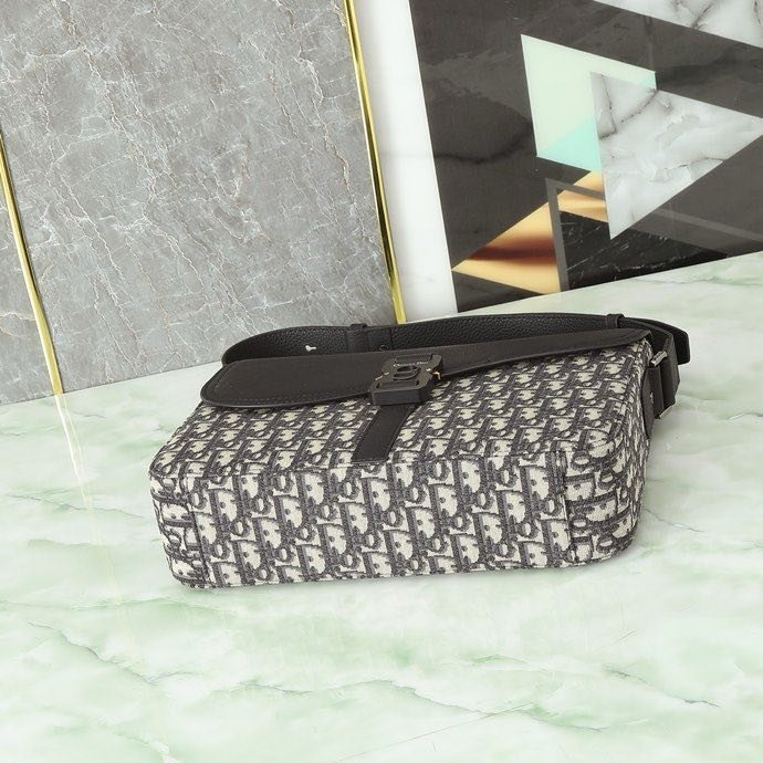 Сумка месенджер Saddle 31 см фото 8