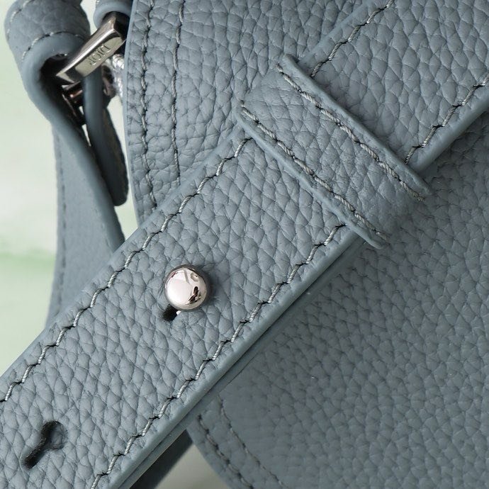 Сумка мессенджер Saddle Flap 19 см фото 4