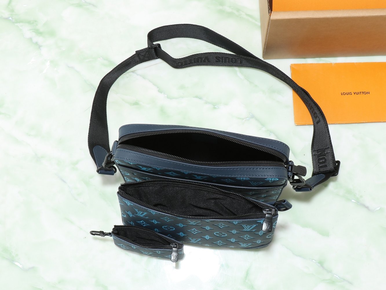 Сумка месенджер Trio 25 см фото 9