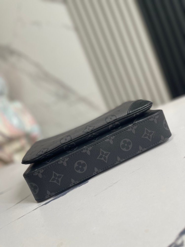 A bag messenger Trio 26 cm фото 5