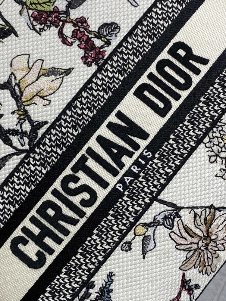 Сумка Mini Tote 24 см фото 4