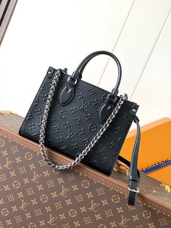 Сумка Monogram Bold OnTheGo 25 см