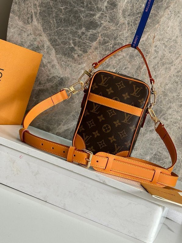 Сумка Monogram Danube 16 см