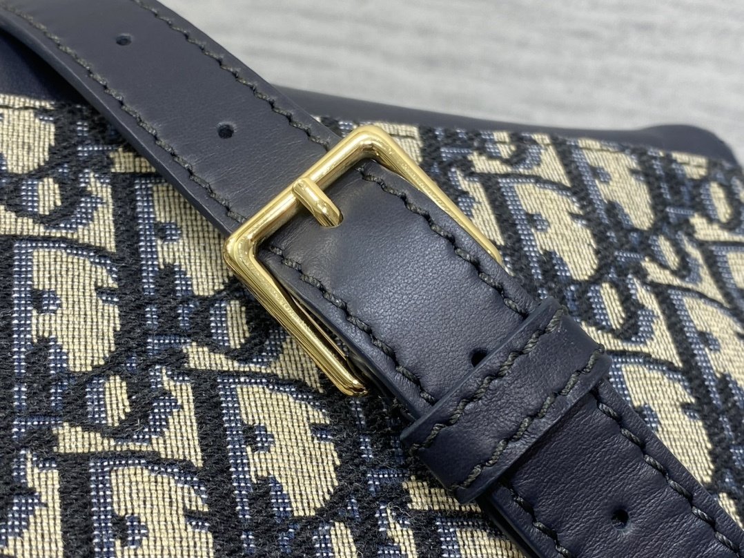 Сумка Montaigne Pocket 19 см фото 5