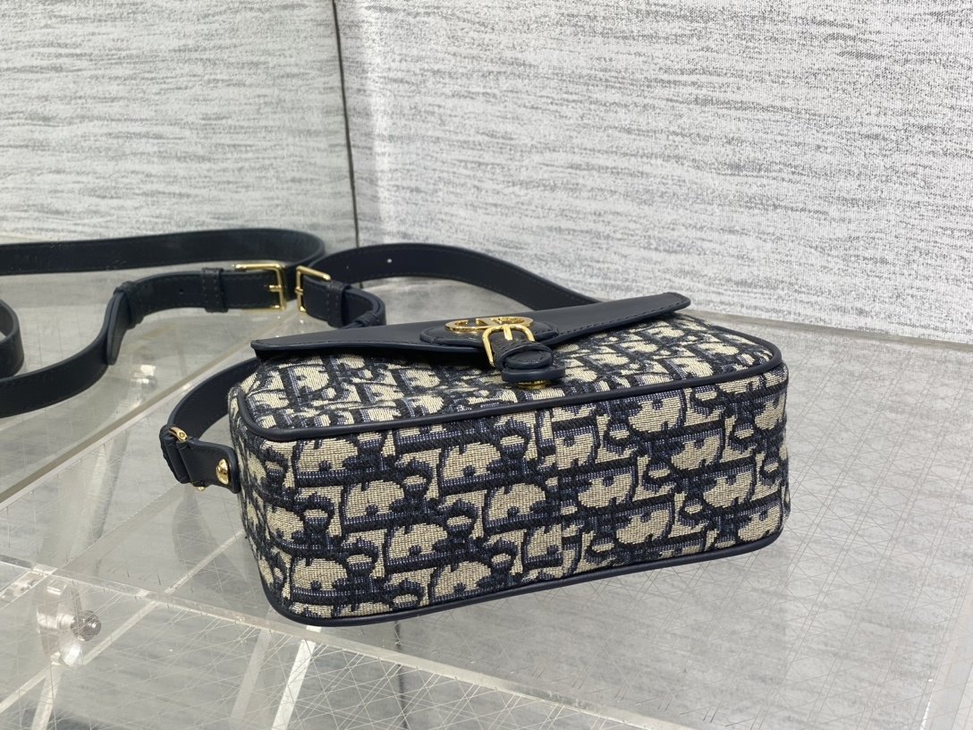 Сумка Montaigne Pocket 19 см фото 7