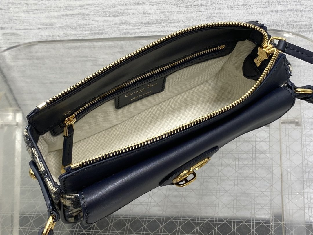 Сумка Montaigne Pocket 19 см фото 8