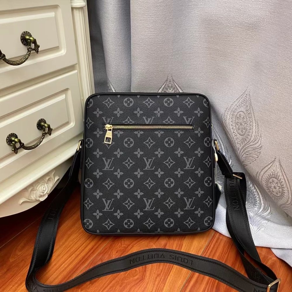 Сумка мужская через плечо Pochette Voyage 26 см фото 5