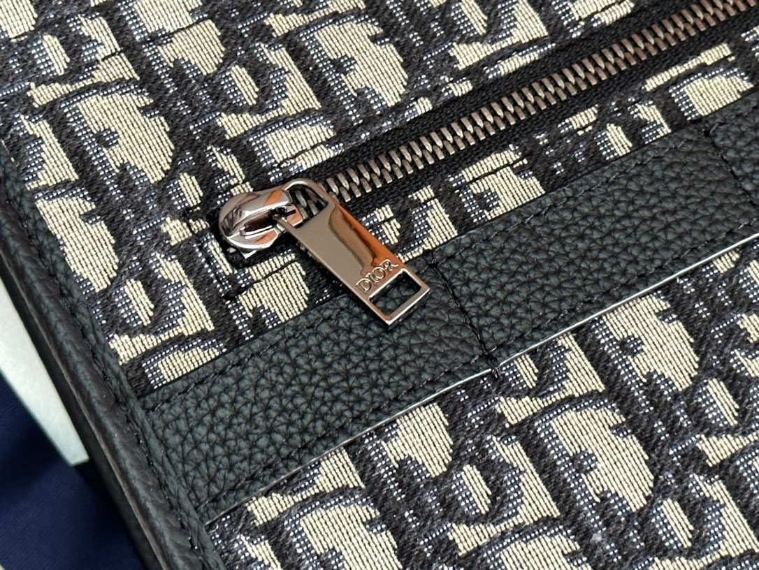 A bag men's Dior Safari 39 cm фото 7