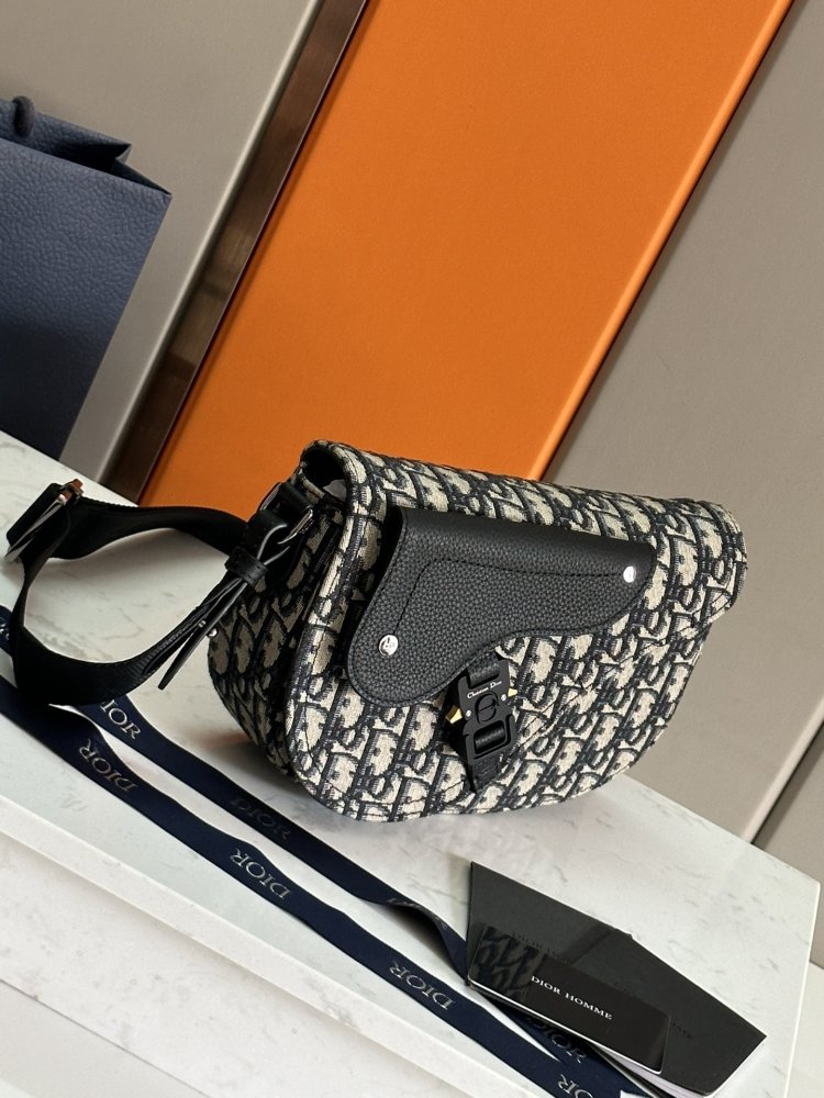 Сумка мужская Saddle Messenger 24 см фото 2