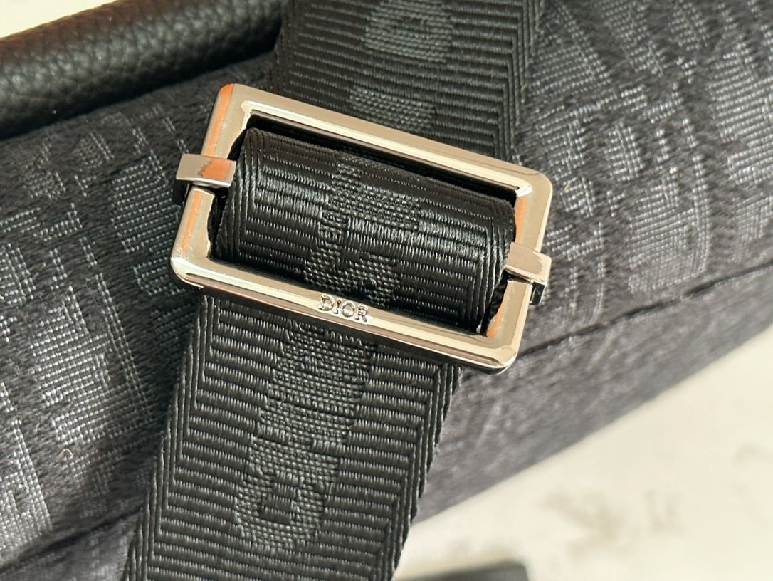 Сумка мужская Saddle Messenger 24 см фото 8