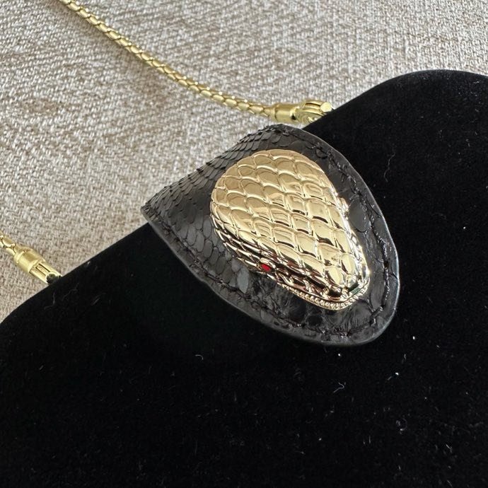 Сумка на цепочке 20 см фото 4