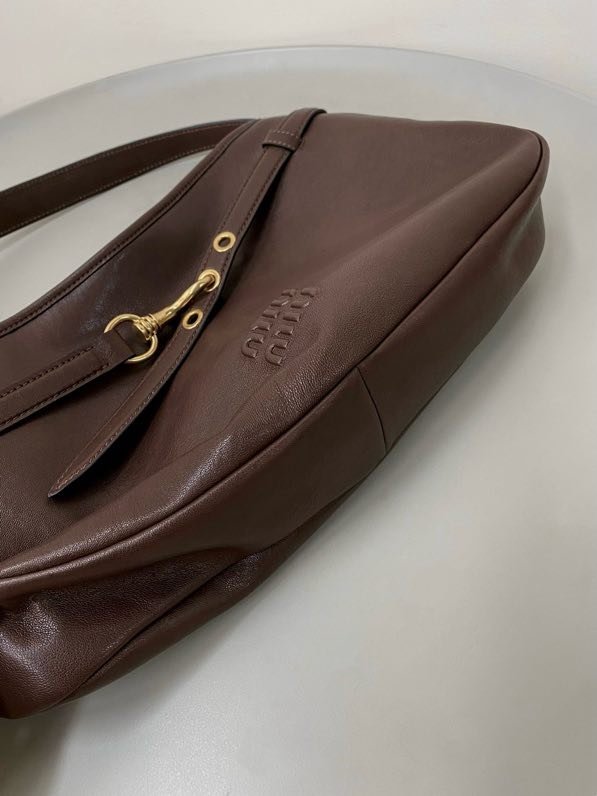 Сумка на плечо Aventure 24 см фото 4