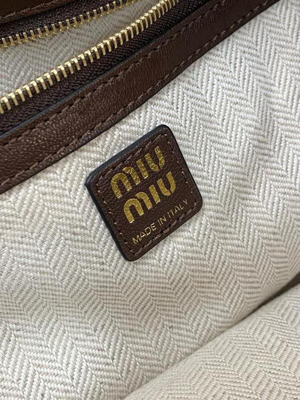 Сумка на плечо Aventure 24 см фото 9