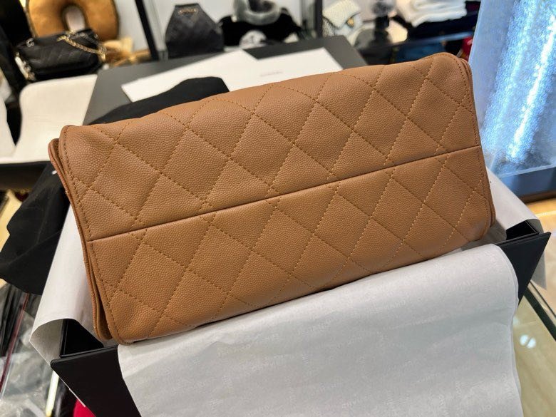 Сумка на плечо кожаная THE CHANEL 25 фото 2