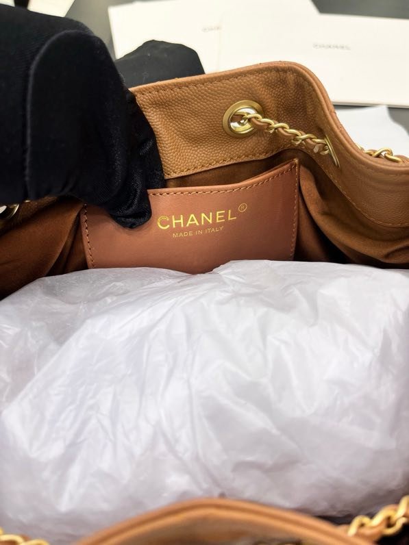 Сумка на плечо кожаная THE CHANEL 25 фото 6