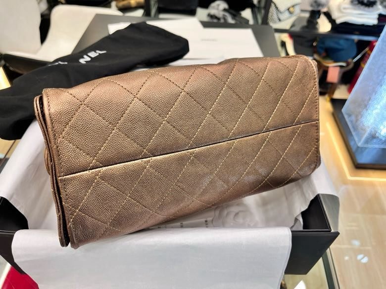 Сумка на плечо кожаная THE CHANEL 25 фото 6