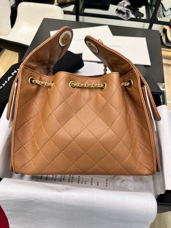 Сумка на плечо кожаная THE CHANEL 25 фото 7